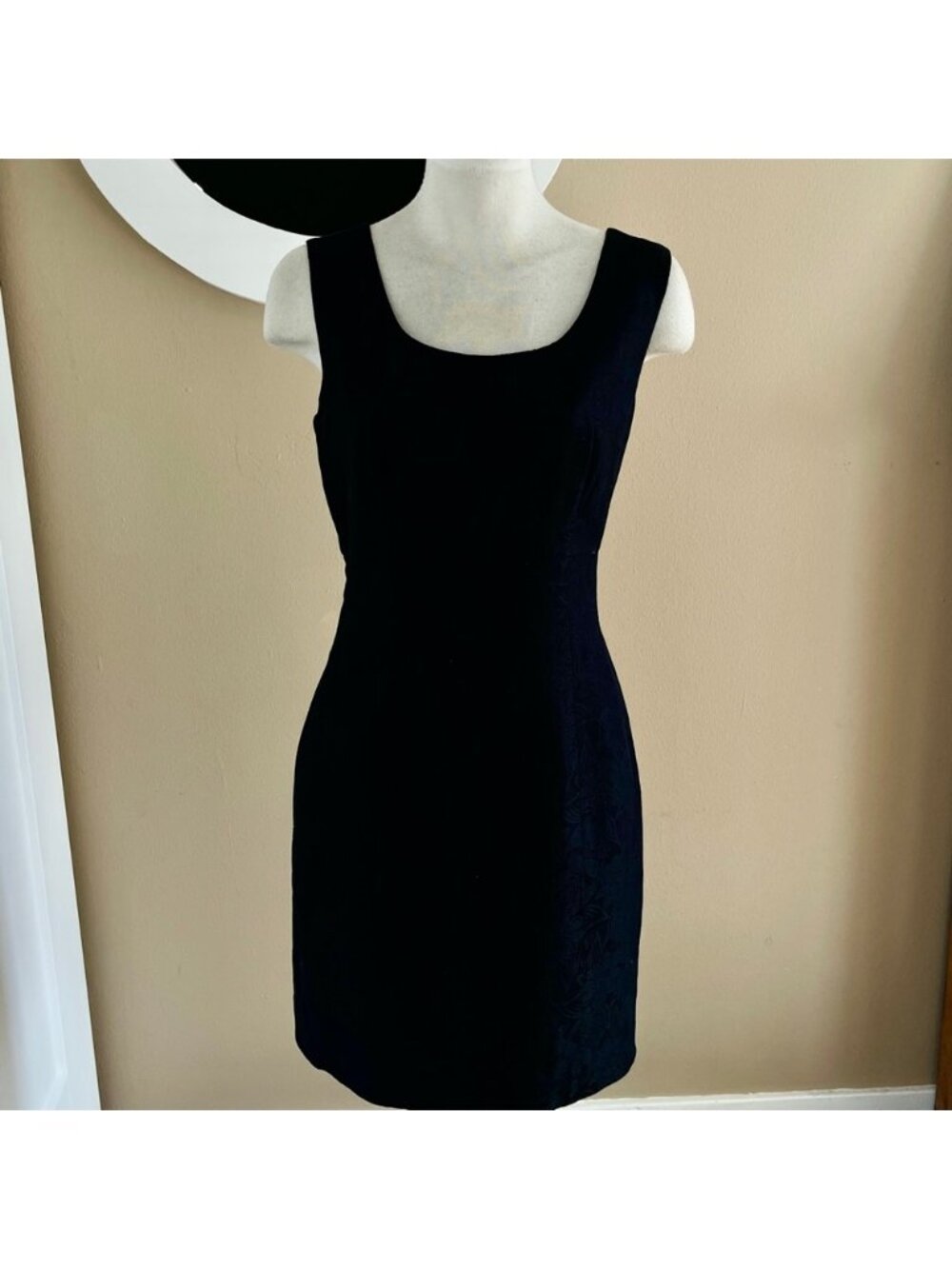 VTG Vintage Constance Saunders LBD Dress – Jacquard Floral– Sz 8